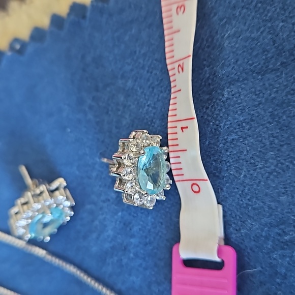 EUC Swarovski Crystal and Sterling Silver Earrings and Necklace Set - Picture 7 of 10